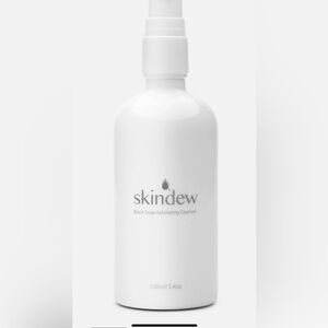 2/$30 NEW! SKINDEW Black Soap Exfoliating Cleanser 100ml